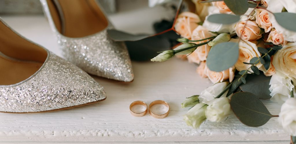 dam-cuoi-chuan-bi-nhung-gi-1.jpg (77 KB)