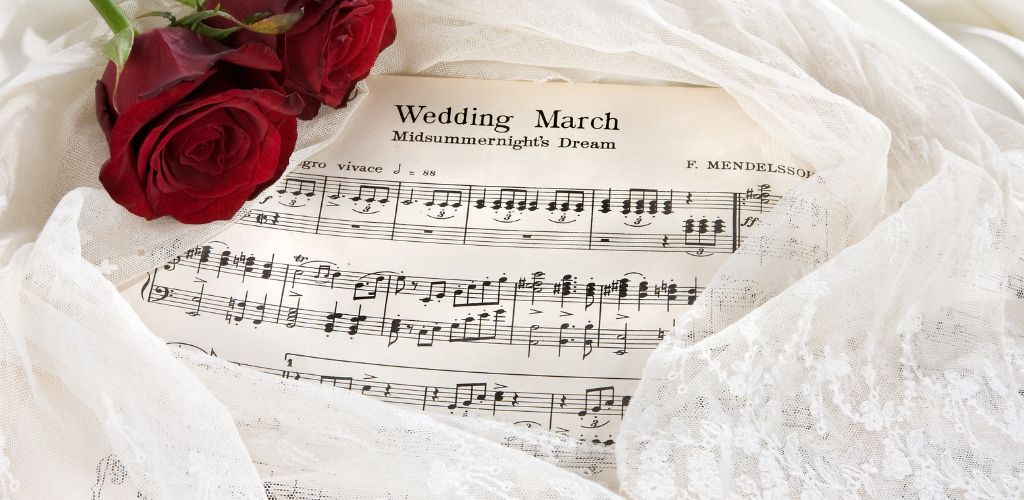 20-bai-nhac-tre-dam-cuoi-bat-hu-1.jpg (103 KB)