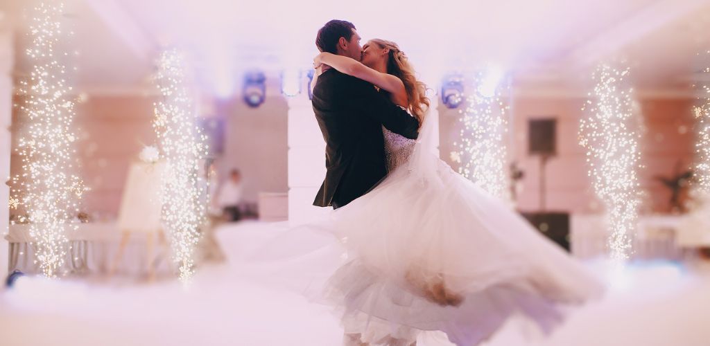 24-bai-nhac-dam-cuoi-tieng-anh-bat-hu-3.jpg (49 KB)