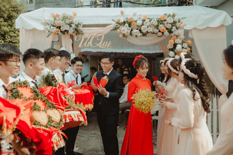 phong-tuc-le-cuoi-truyen-thong-tai-viet-nam (2).jpg (82 KB)