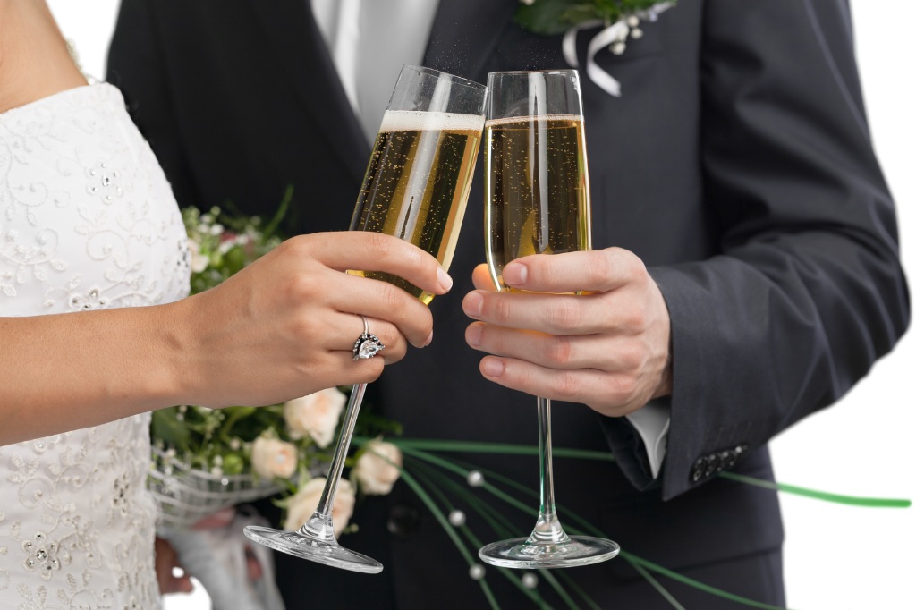 cap-tuoi-lay-nhau-hanh-phuc-2.png (911 KB)