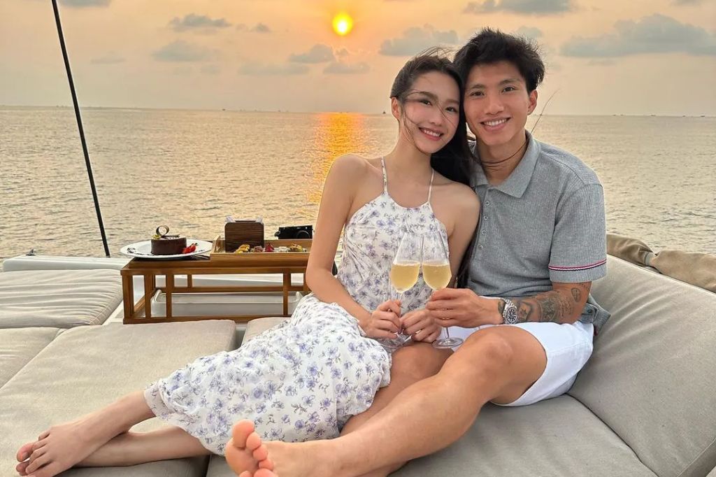 doan-van-hau-va-doan-hai-my-2.jpg (115 KB)